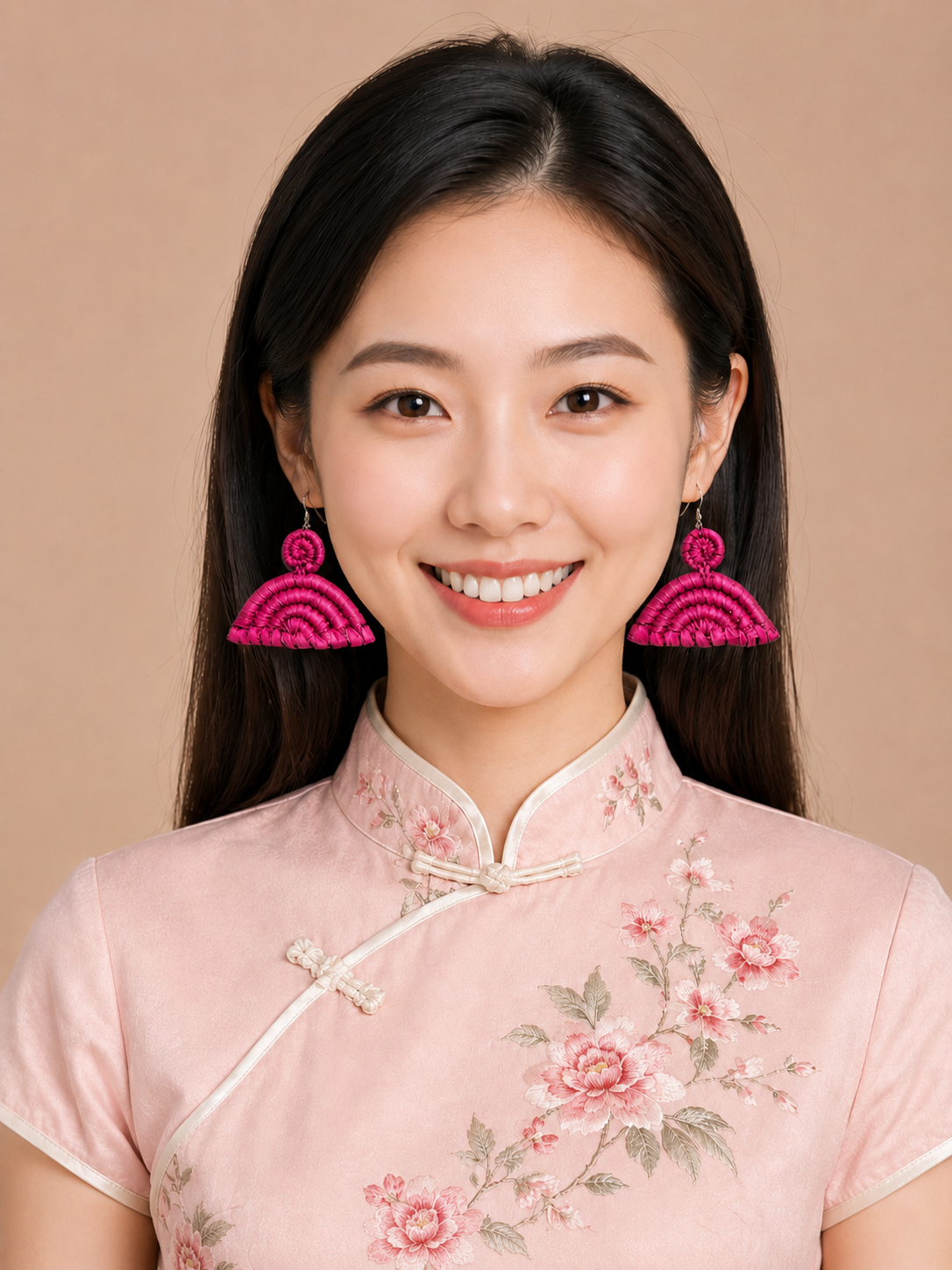 LONDON pair Handcrafted Raffia Statement Earrings